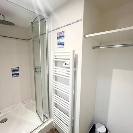 Le Spacieux - Royan, Wifi&balcon Appartement