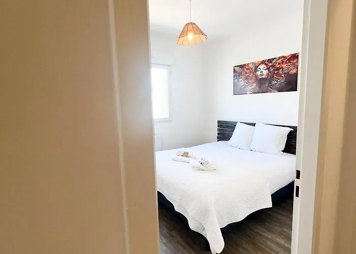 Le Spacieux - Royan, Wifi&balcon Appartement