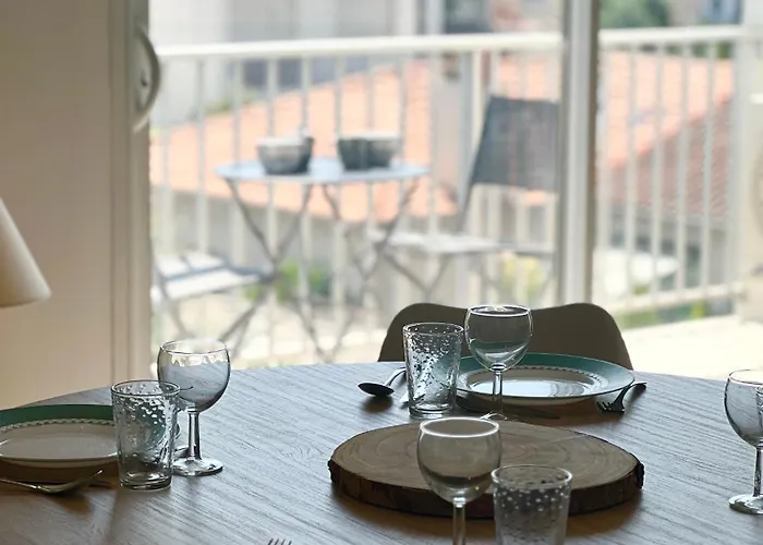 Le Spacieux - Royan, Wifi & Balcon *